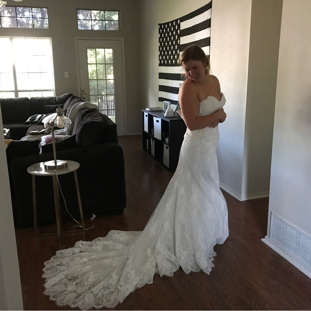 Wtoo by Watters Ivory Lace Bristol Bridal Gown size 6 | wedding dress #18420